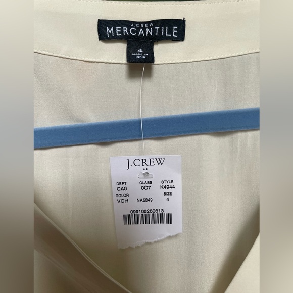 Ivory blouse - Picture 2 of 4